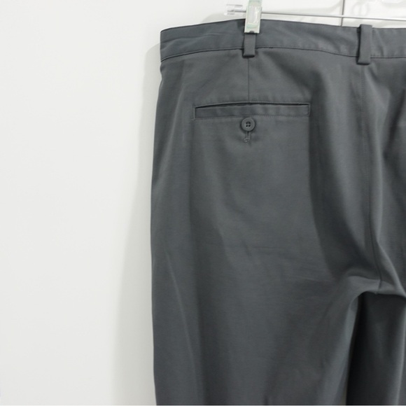 Nike Golf Dri-Fit Flat Front Tech Pants Sz 40 Gray Athleisure Performance - Picture 9 of 15